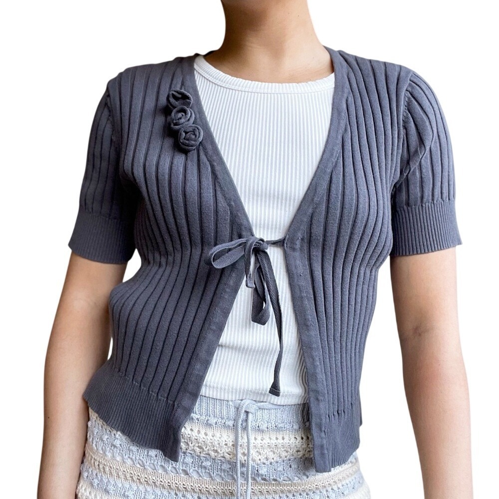 Van Heusen Vintage Y2K Preppy Floral Corsage Tie Front Short Sleeve Cardigan